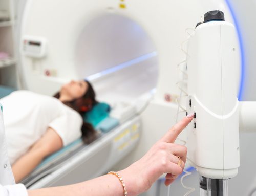 Egyoldali fülzúgás: mikor kell képalkotó (MRI), és mik a valódi figyelmeztető jelek?